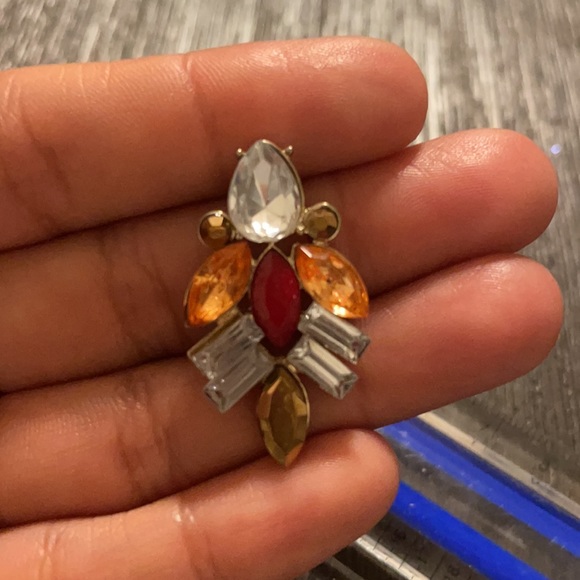 🔲Delicate Crystal Multi-Color stud earrings 🔲 - Picture 3 of 4